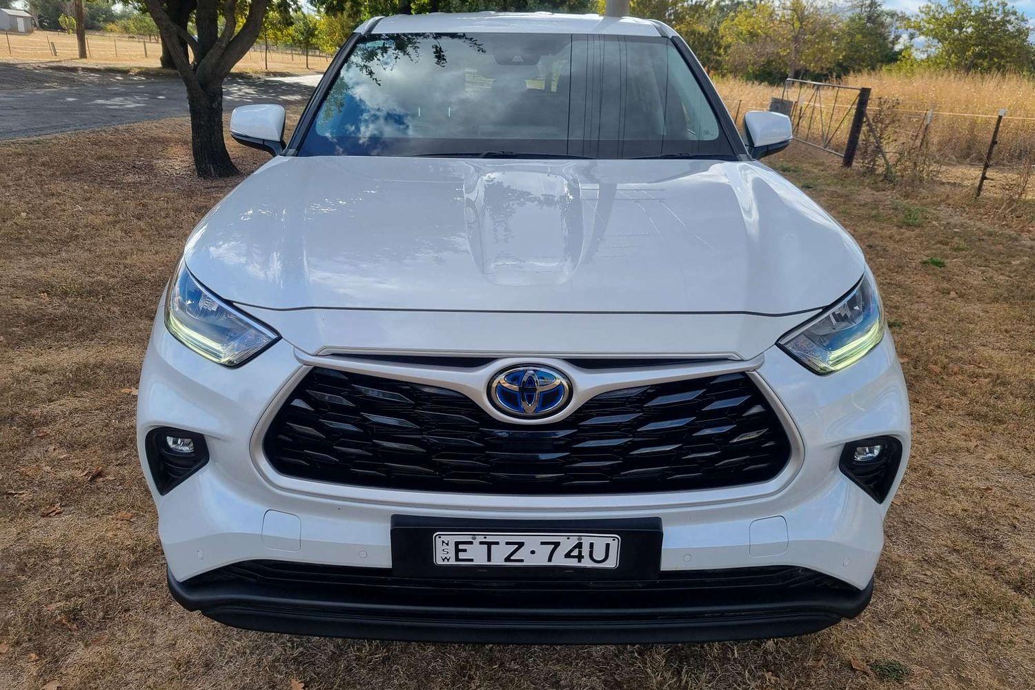 2022 Toyota Kluger GX AWD in White
