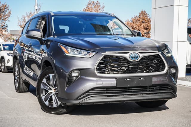 2023 Toyota Kluger GXL in Silver