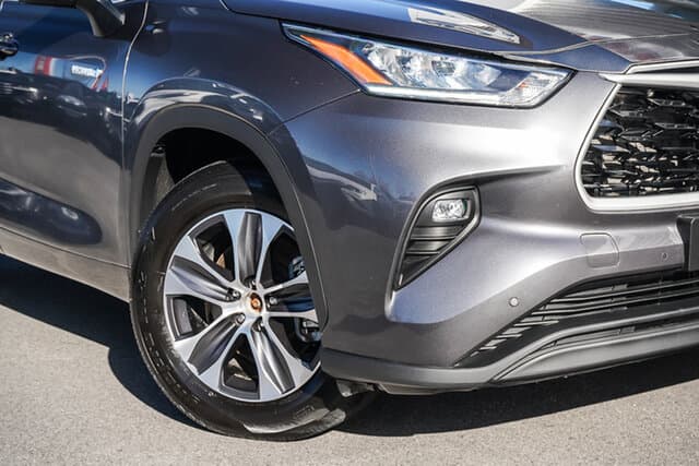 2023 Toyota Kluger GXL in Silver