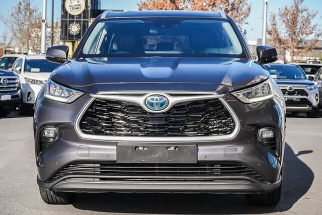2023 Toyota Kluger GXL in Silver
