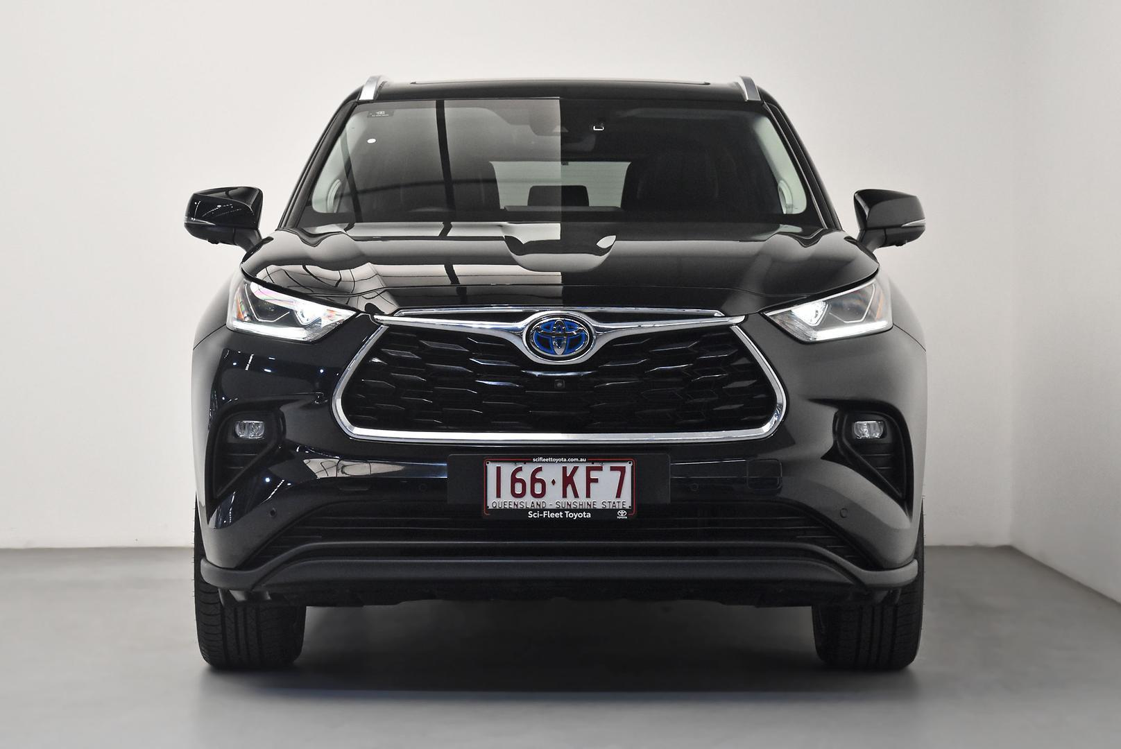 2024 Toyota Kluger AWD GRANDE in Black