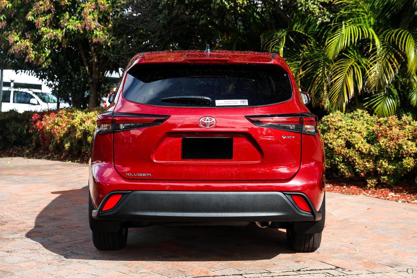 2025 Toyota Kluger GX AWD in Red