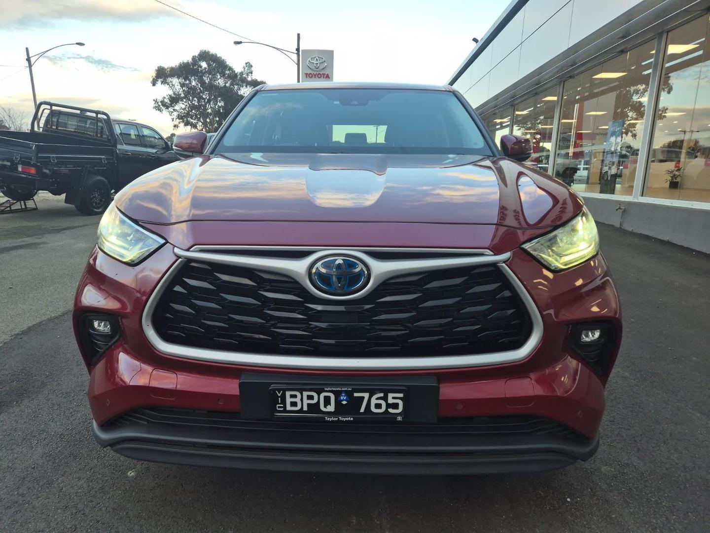 2021 Toyota Kluger GX AWD in Red