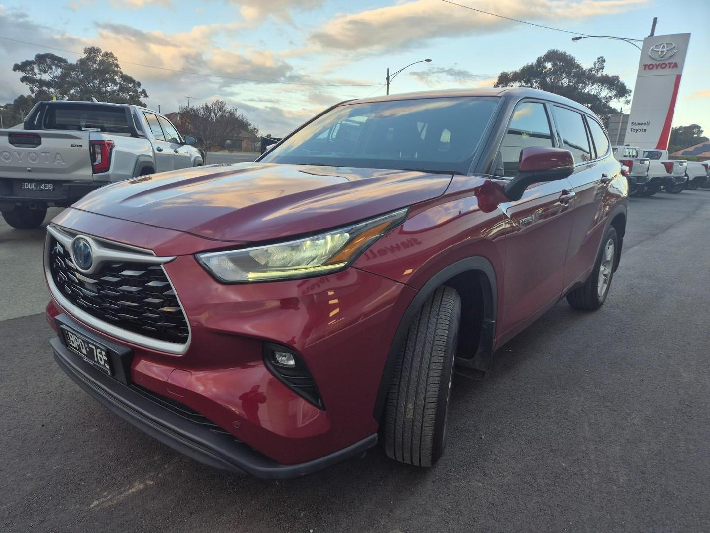 2021 Toyota Kluger GX AWD in Red