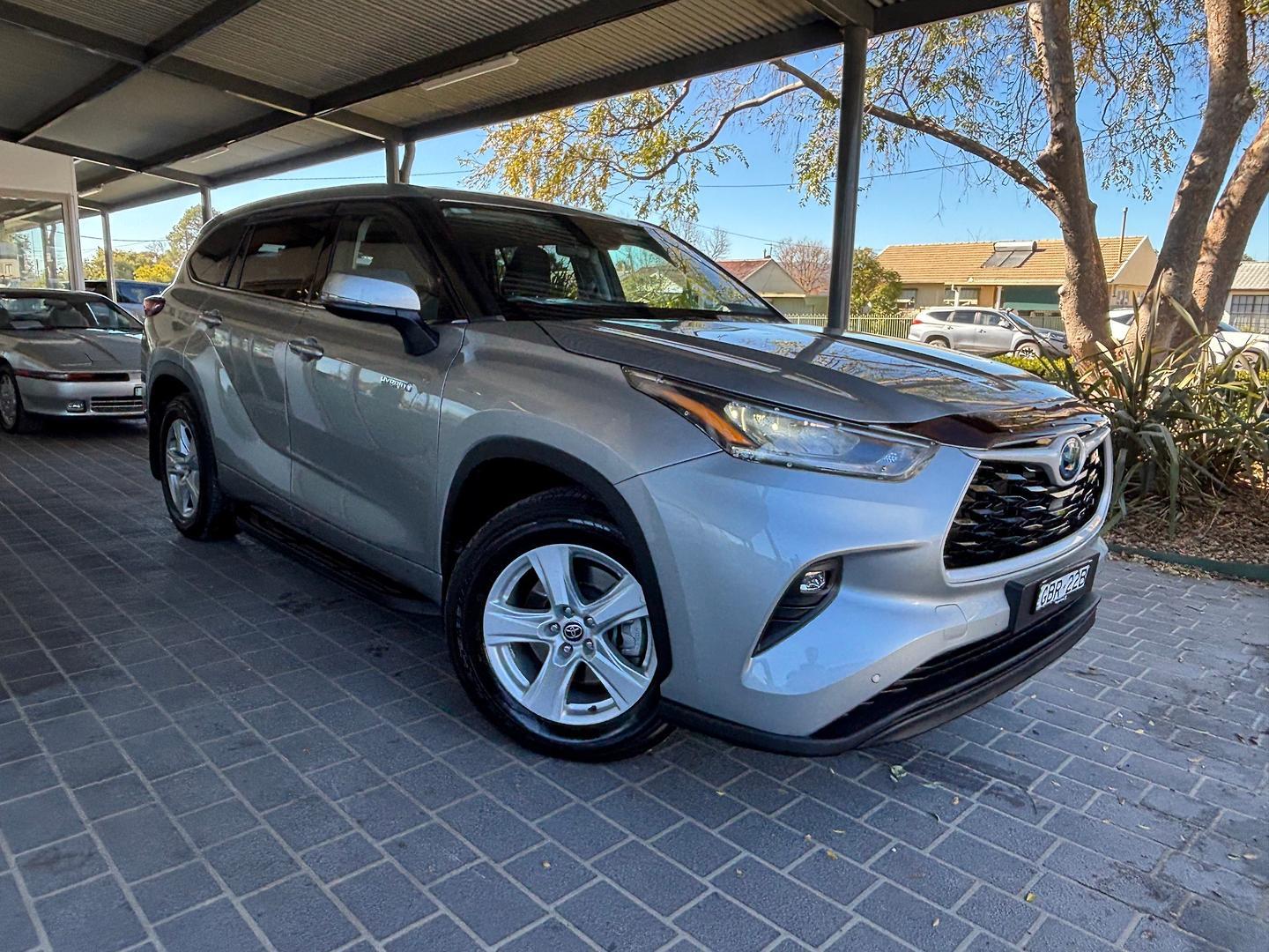 2021 Toyota Kluger GX AWD in Silver