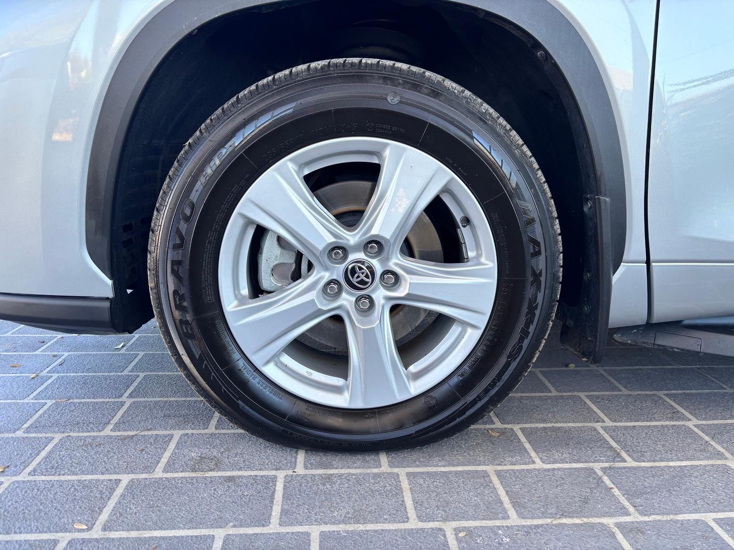 2021 Toyota Kluger GX AWD in Silver