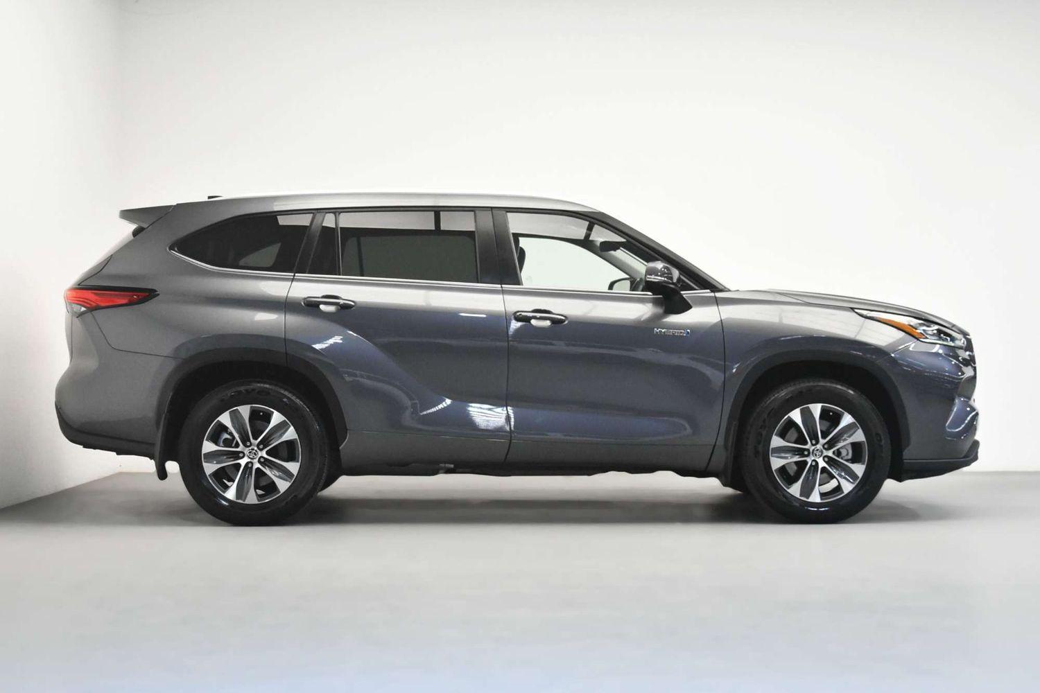 2023 Toyota Kluger GXL AWD in Silver