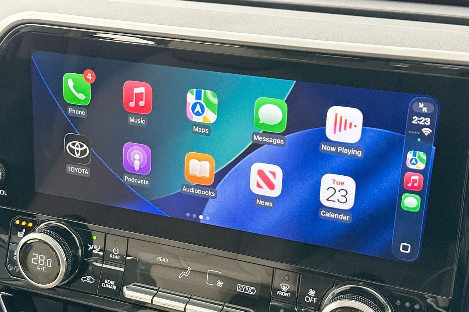 2024 Toyota Kluger AWD GRANDE in White