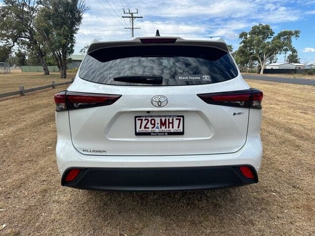 2024 Toyota Kluger GX in White