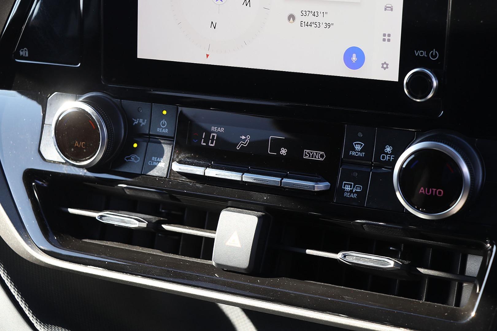 2025 Toyota Kluger GX AWD in Silver
