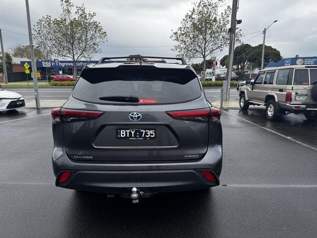 2021 Toyota Kluger GX in Silver