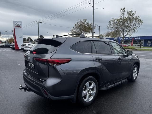 2021 Toyota Kluger GX in Silver