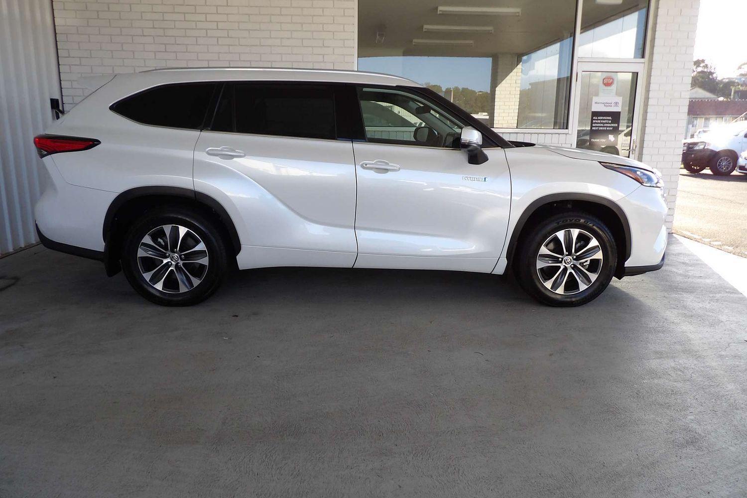 2022 Toyota Kluger GXL AWD in White
