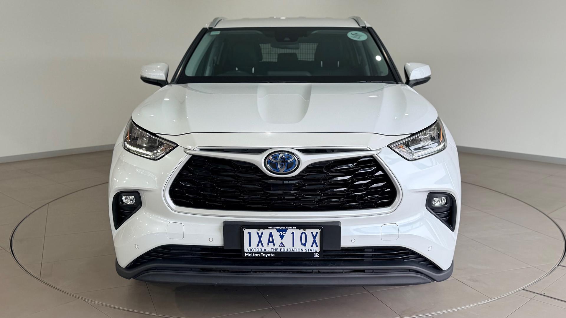 2022 Toyota Kluger GXL AWD in White