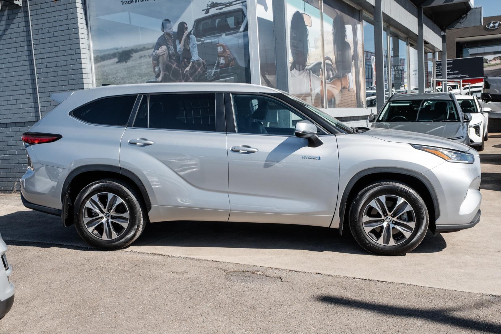 2023 Toyota Kluger GXL AWD in Silver