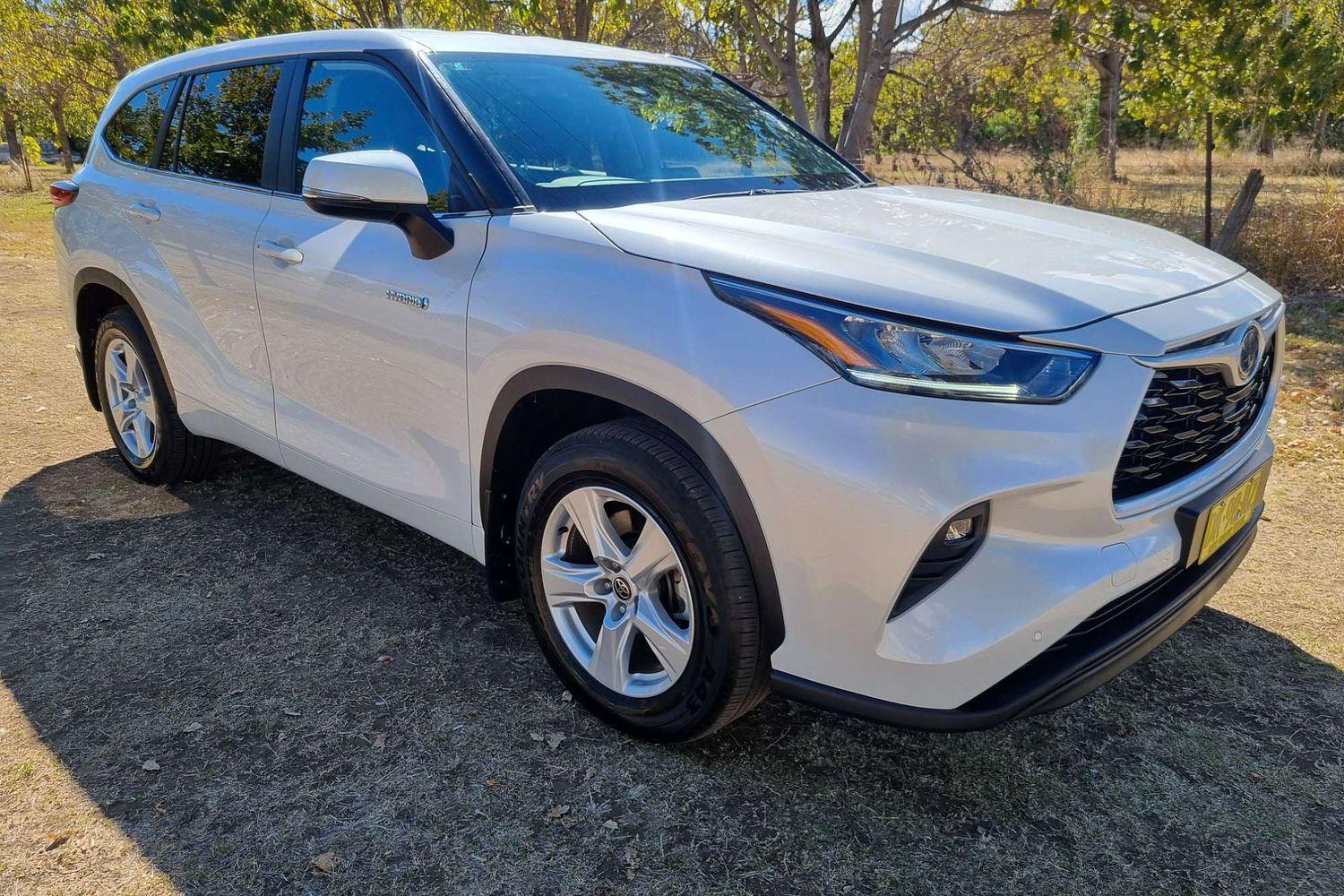 2023 Toyota Kluger GX AWD in White