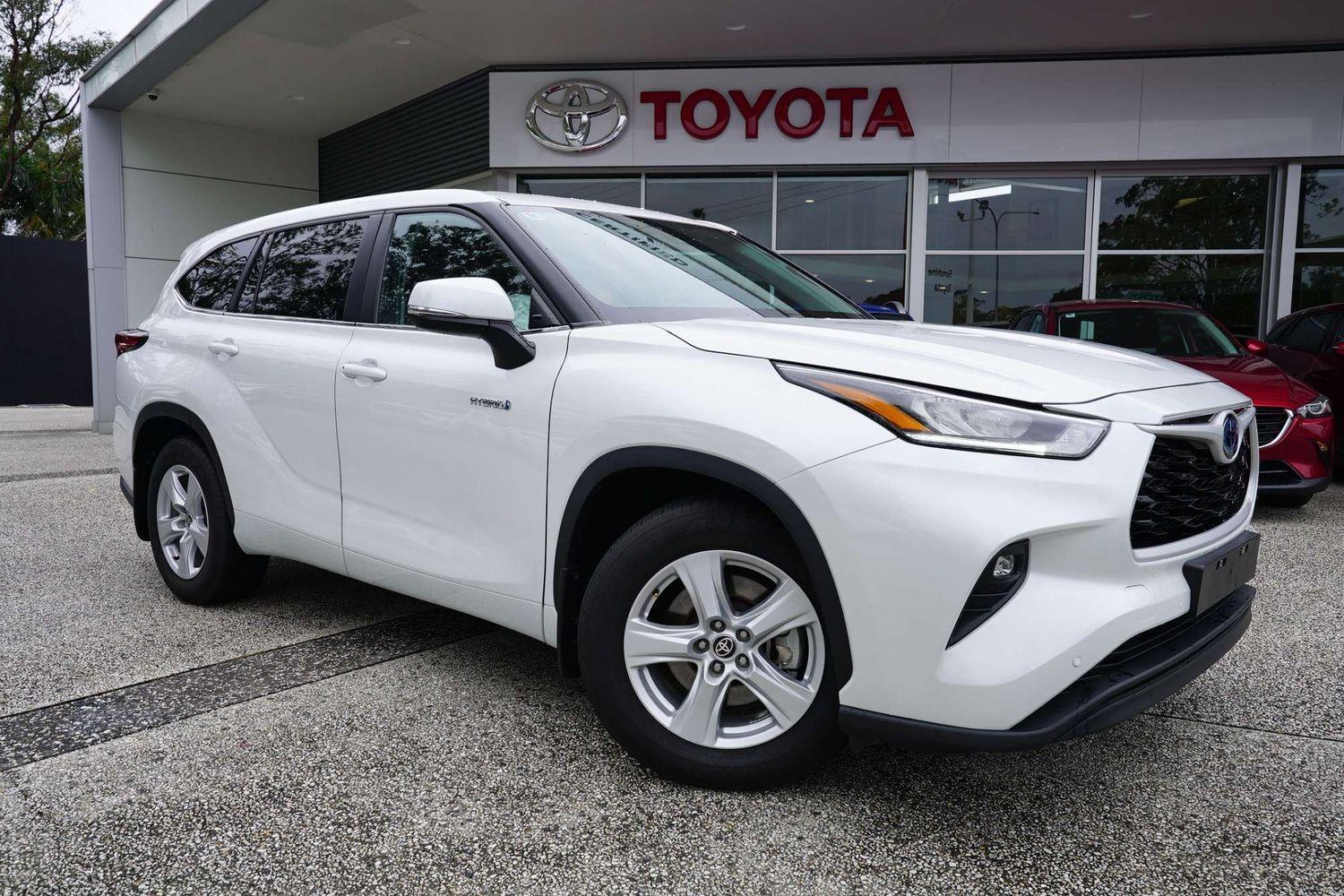 2024 Toyota Kluger GX AWD in White