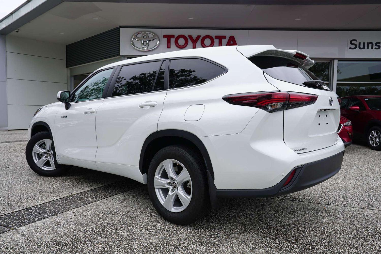 2024 Toyota Kluger GX AWD in White