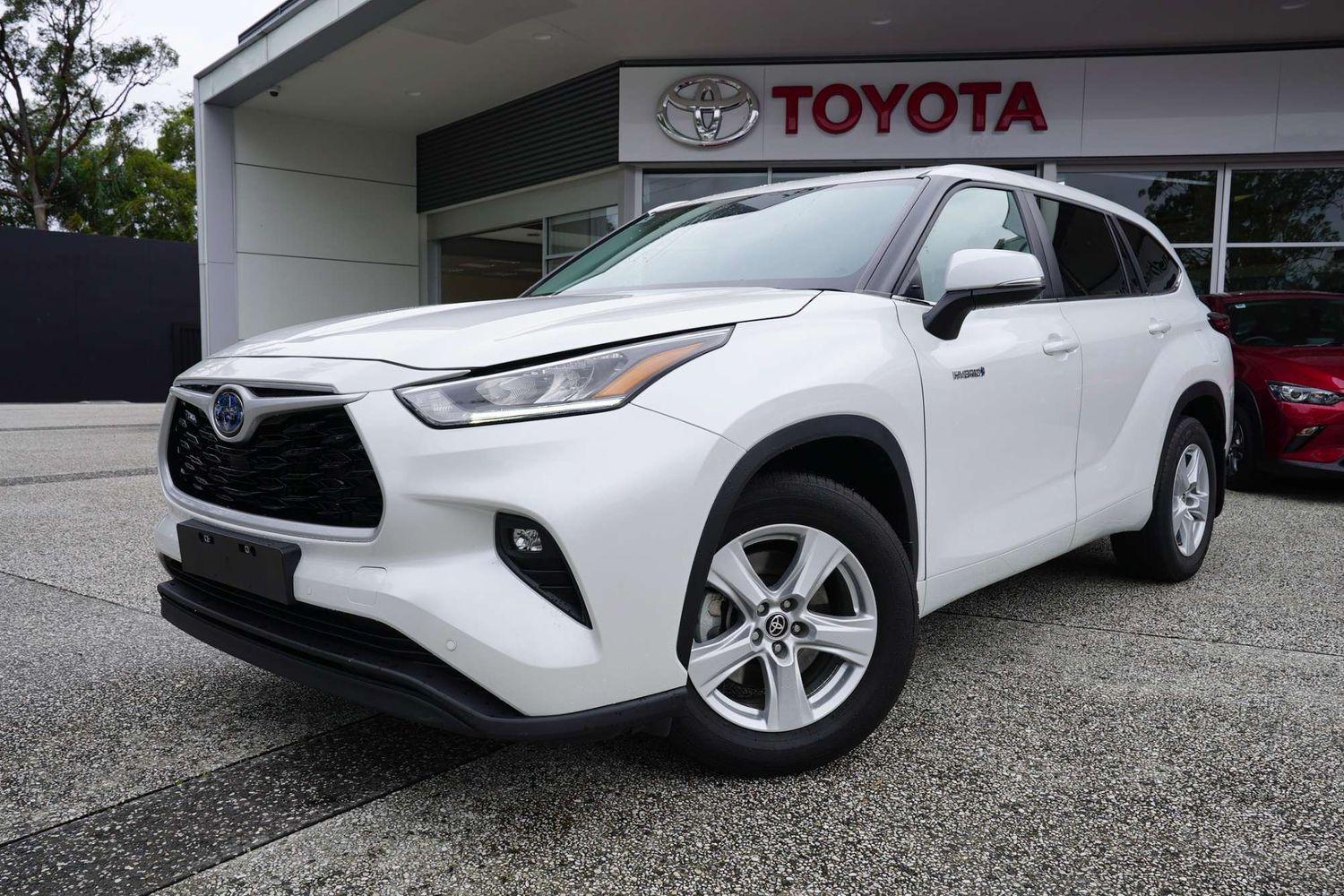 2024 Toyota Kluger GX AWD in White