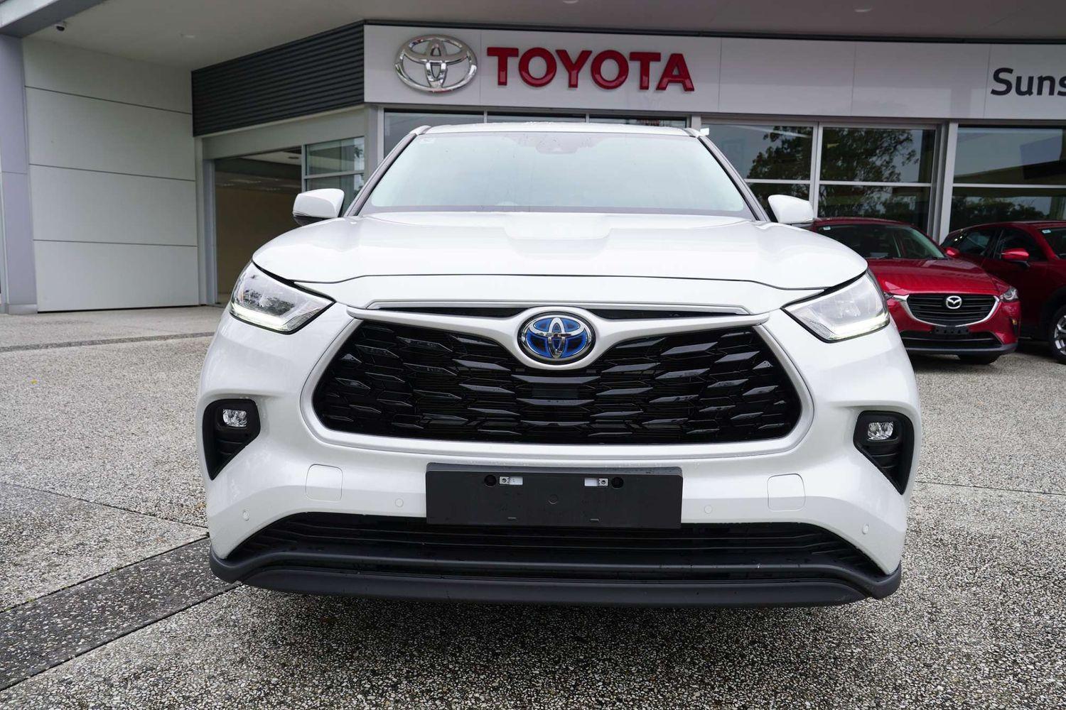 2024 Toyota Kluger GX AWD in White