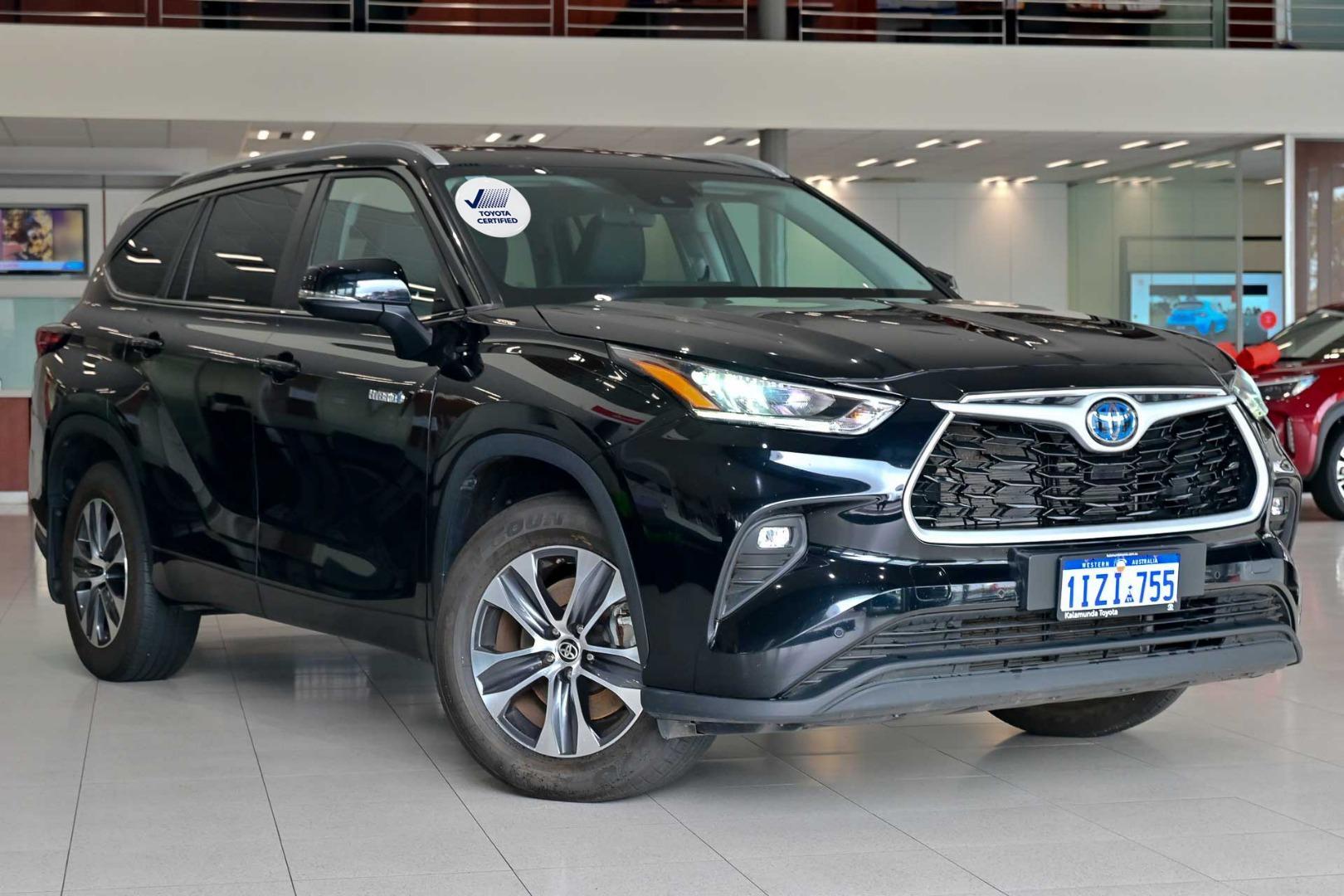 2024 Toyota Kluger GXL in Black