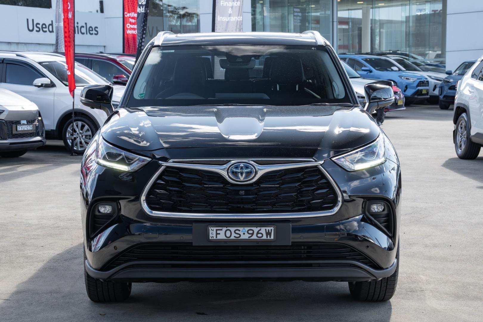 2024 Toyota Kluger AWD GRANDE in Black