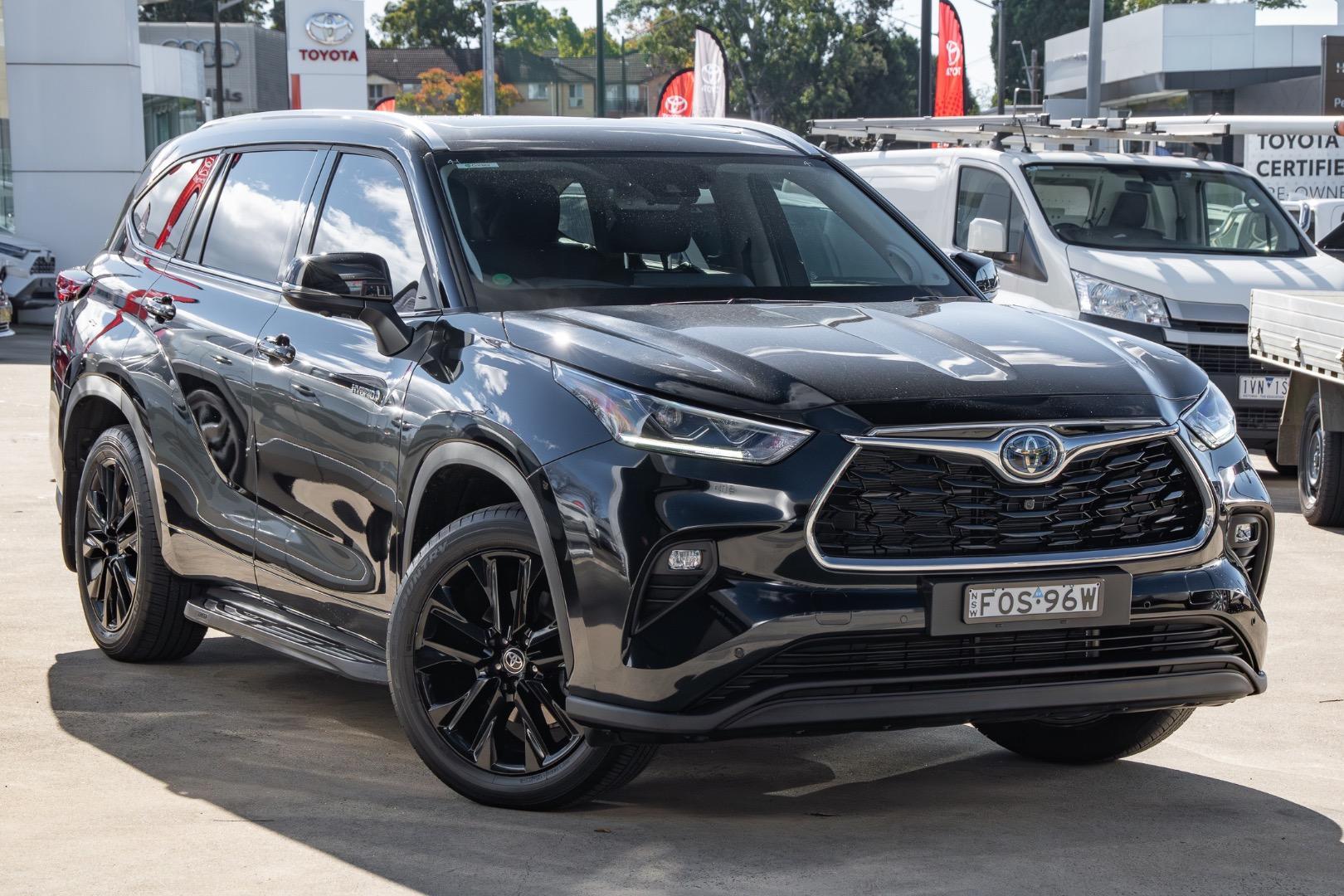 2024 Toyota Kluger AWD GRANDE in Black