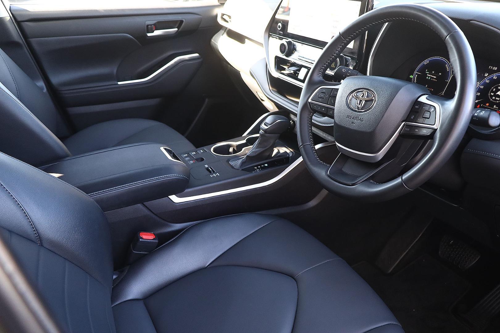 2024 Toyota Kluger GXL AWD in Blue