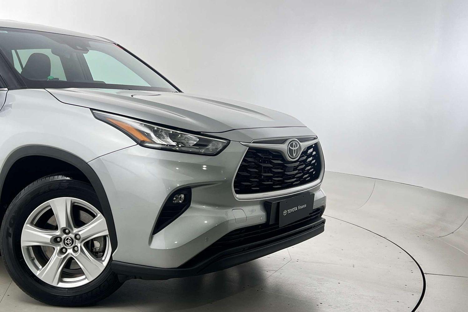 2025 Toyota Kluger GX AWD in Silver