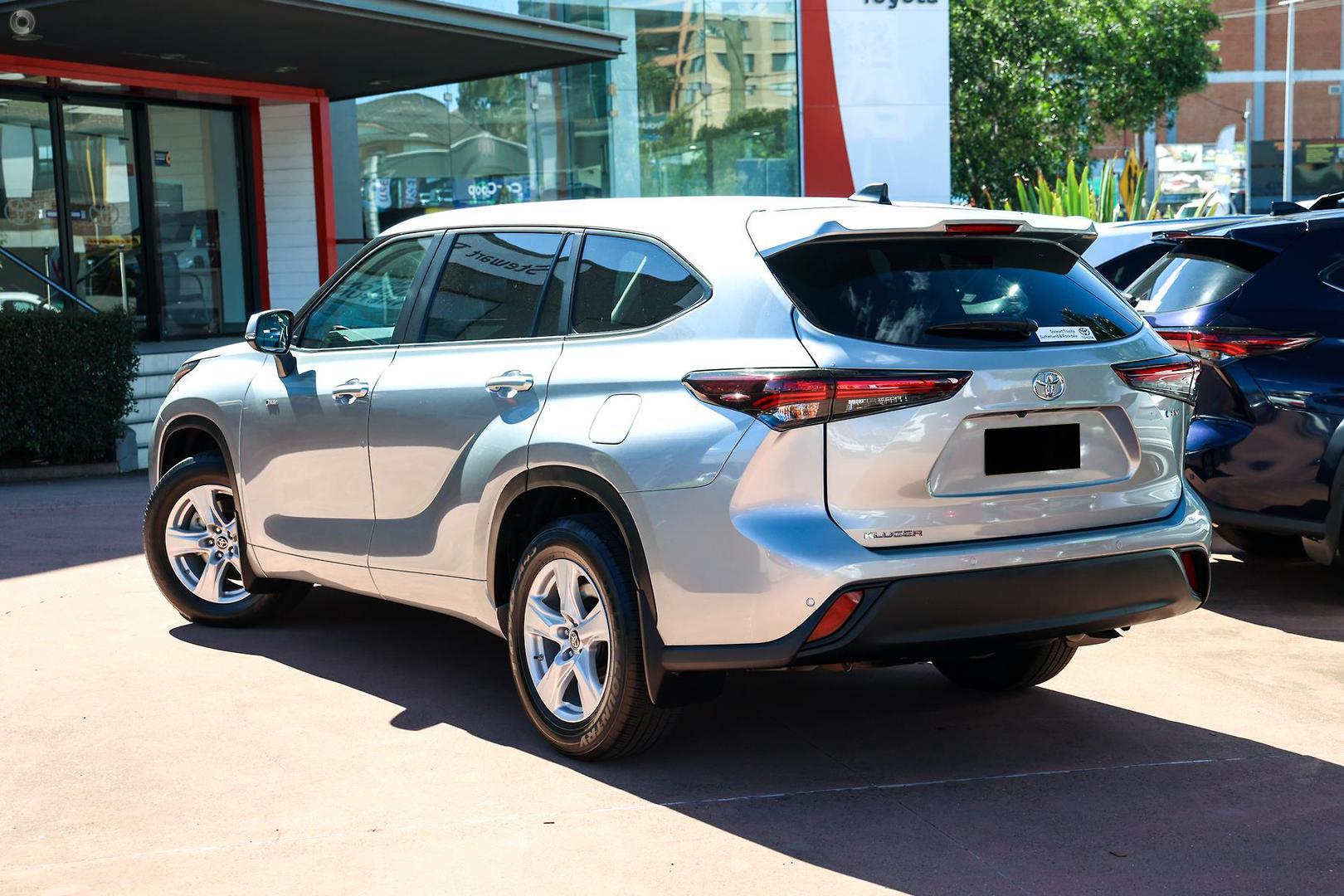 2025 Toyota Kluger GX AWD in Silver