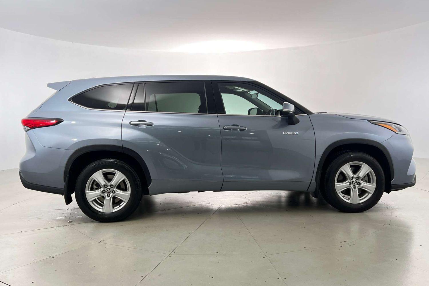 2021 Toyota Kluger GX AWD in Blue
