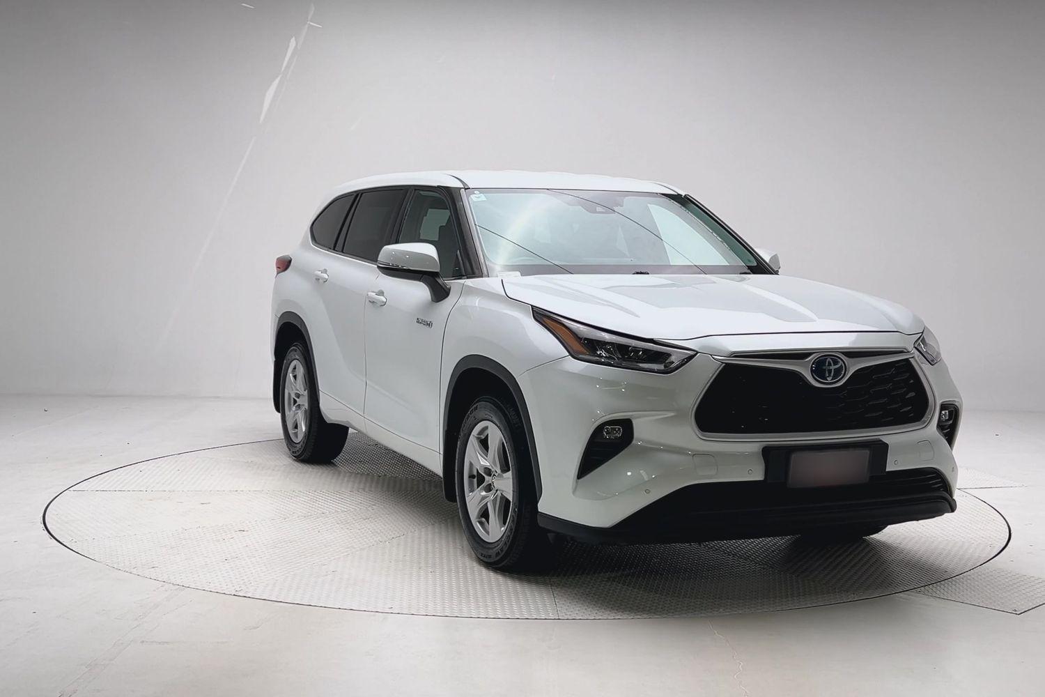 2022 Toyota Kluger GX AWD in White