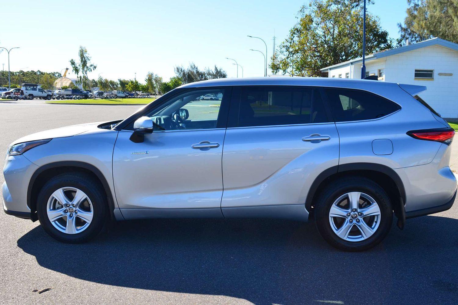 2022 Toyota Kluger GX AWD in Silver