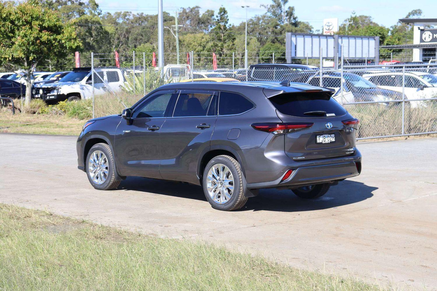2024 Toyota Kluger AWD GRANDE in Silver