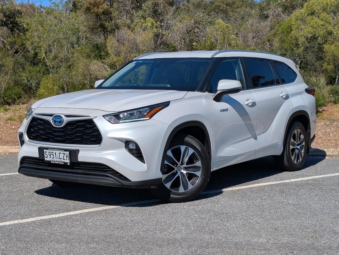 2024 Toyota Kluger GXL AWD in White
