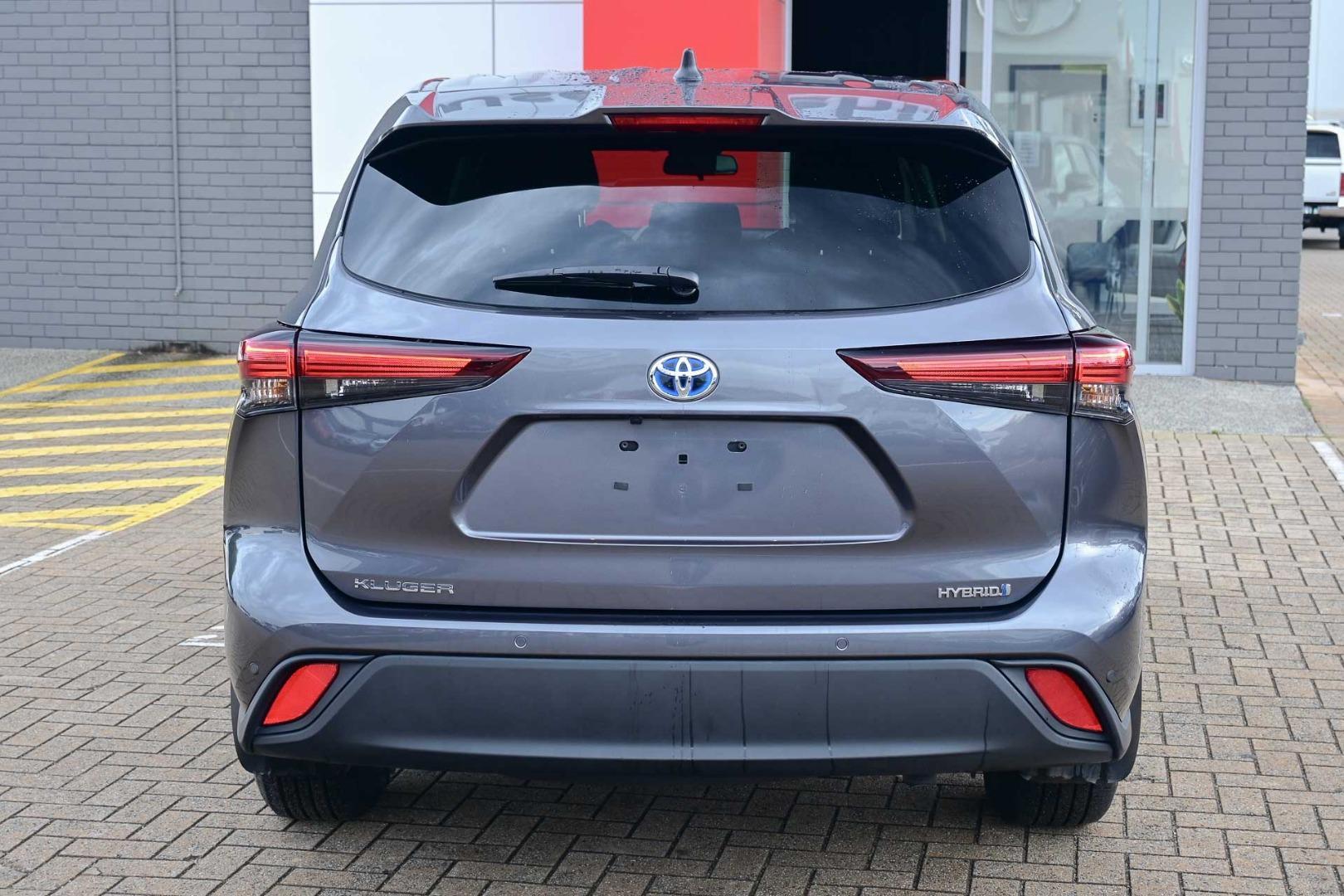 2024 Toyota Kluger GX in Grey