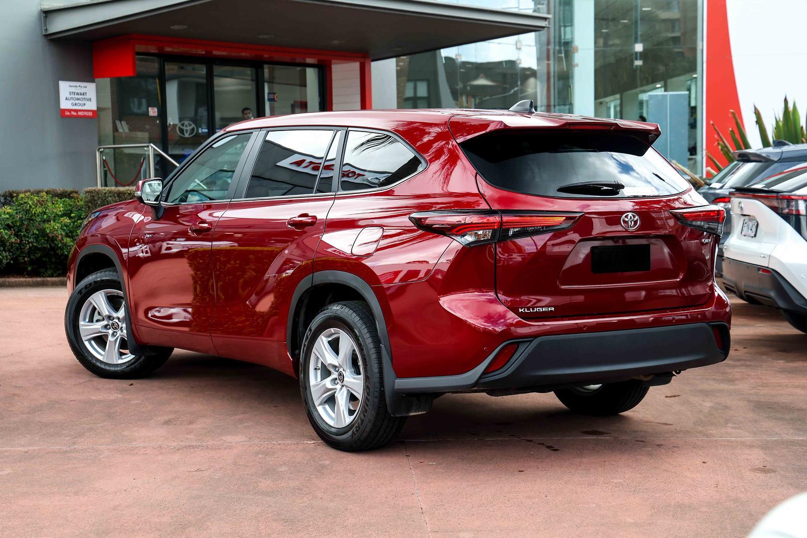 2025 Toyota Kluger GX AWD in Red