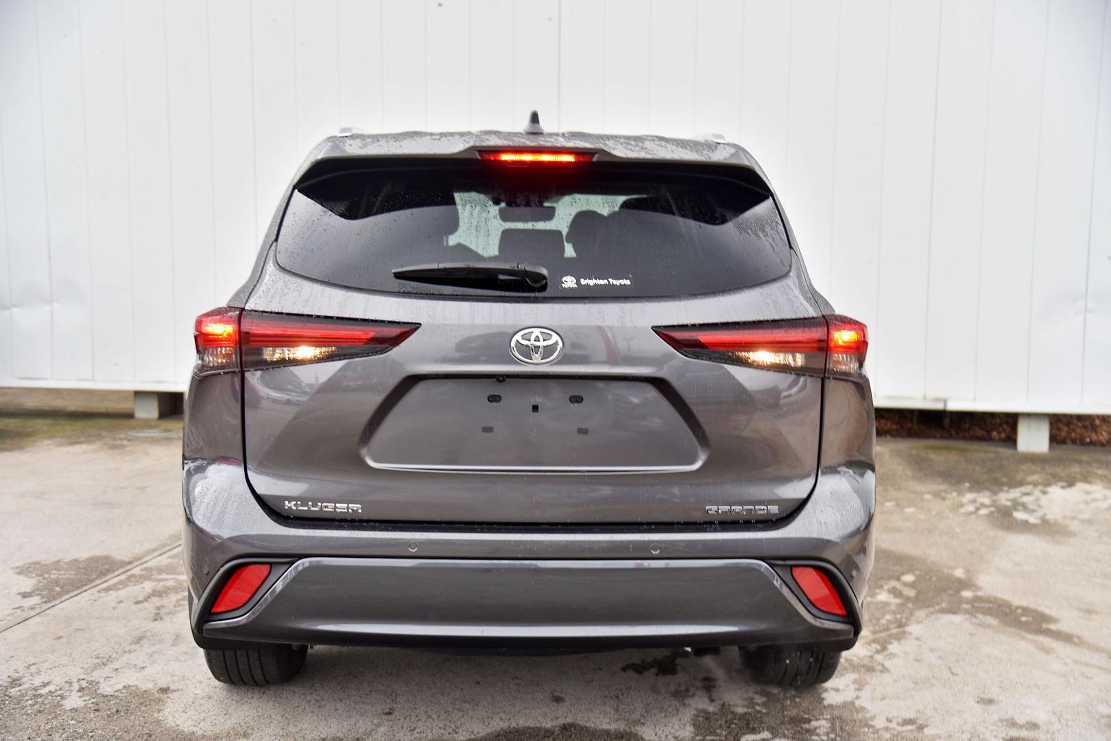 2024 Toyota Kluger 4x2 GRANDE in Silver