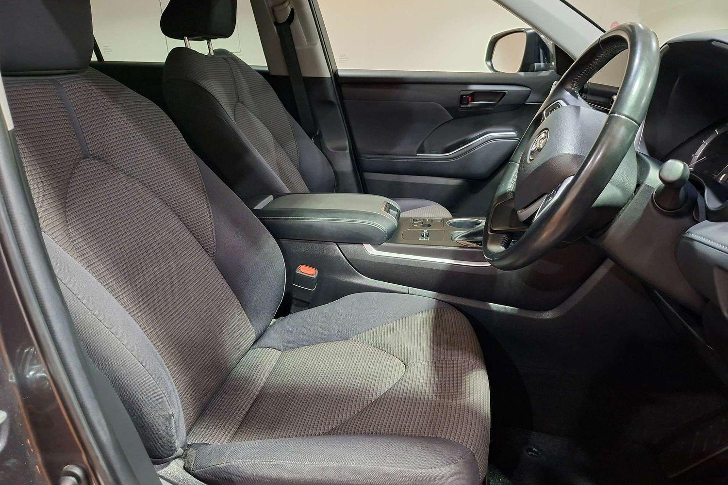 2022 Toyota Kluger GX-2WD in Silver