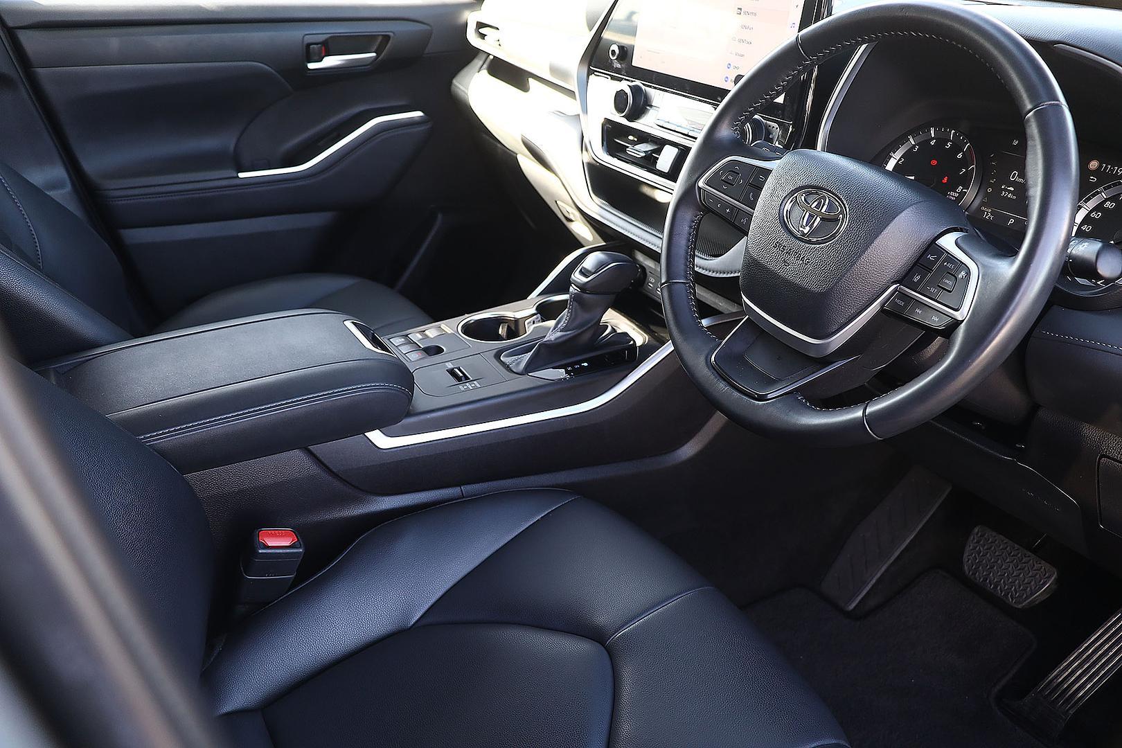 2024 Toyota Kluger GXL-2WD in Silver