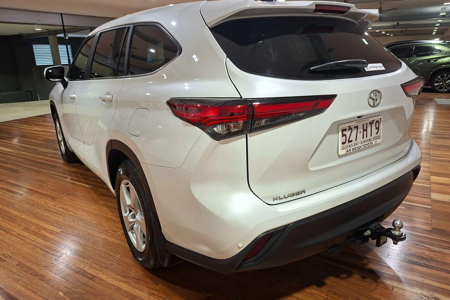 2023 Toyota Kluger GX in White