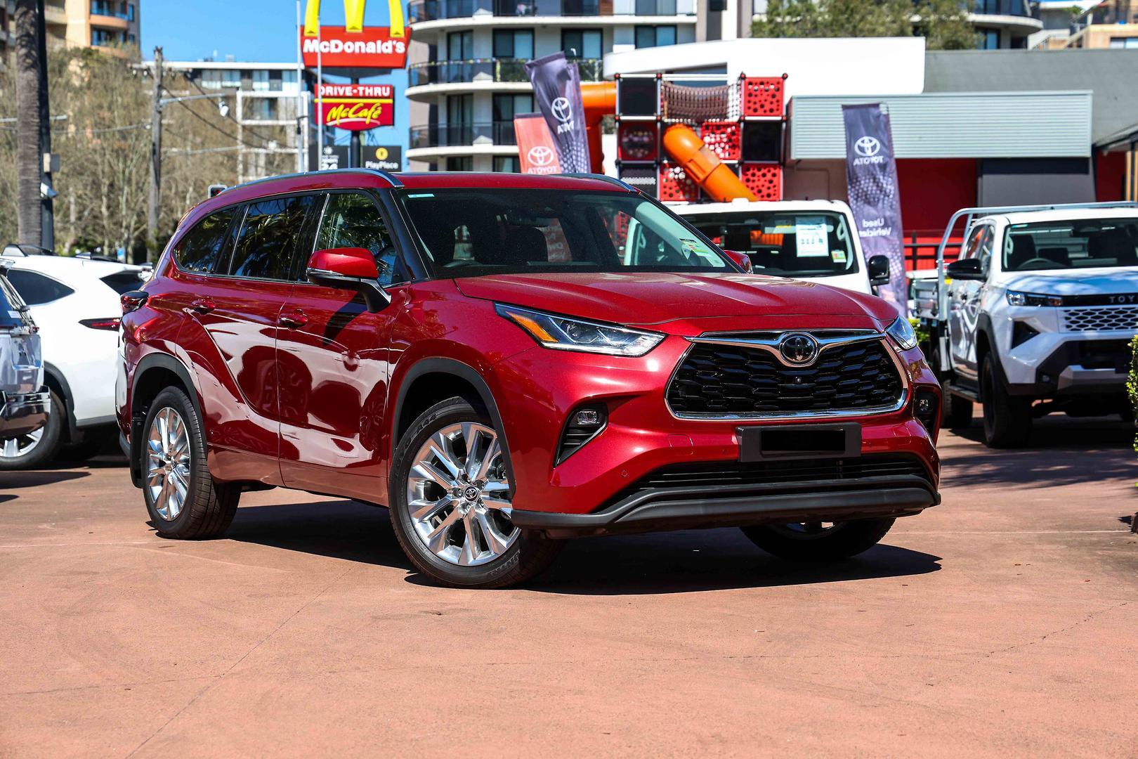 2024 Toyota Kluger 4x2 GRANDE in Red