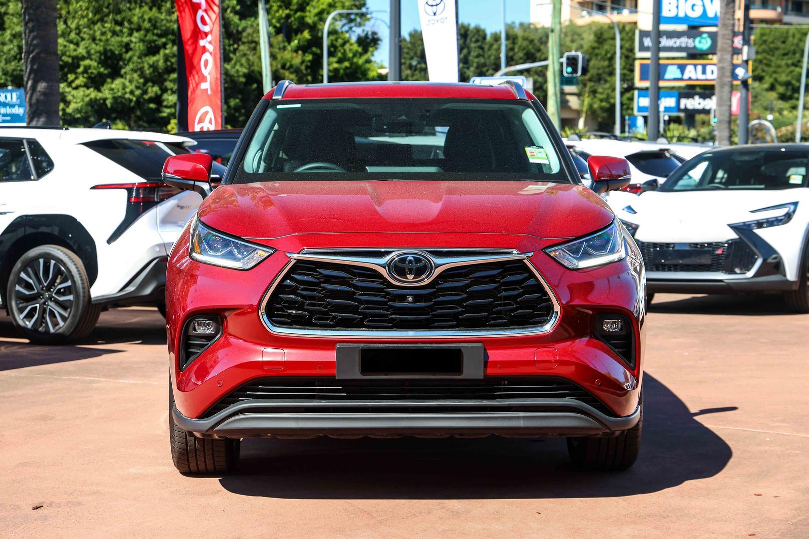 2024 Toyota Kluger 4x2 GRANDE in Red
