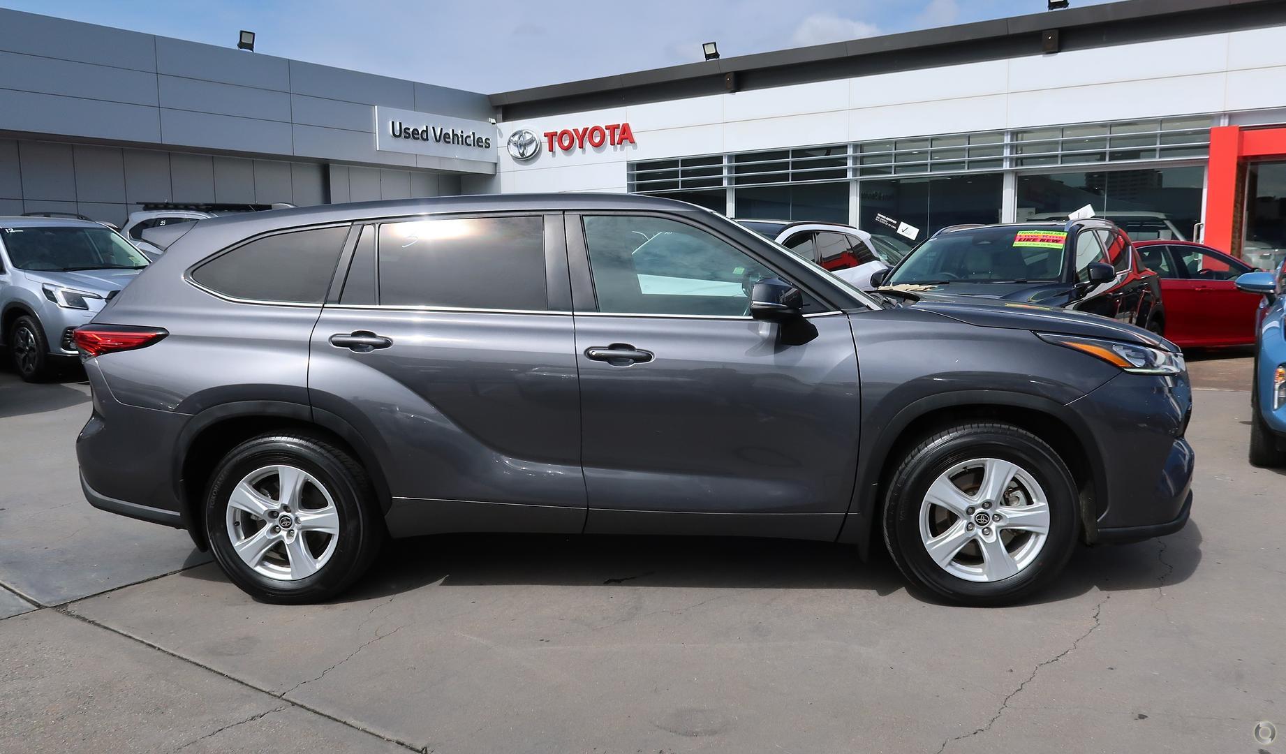 2023 Toyota Kluger GX-2WD in Silver