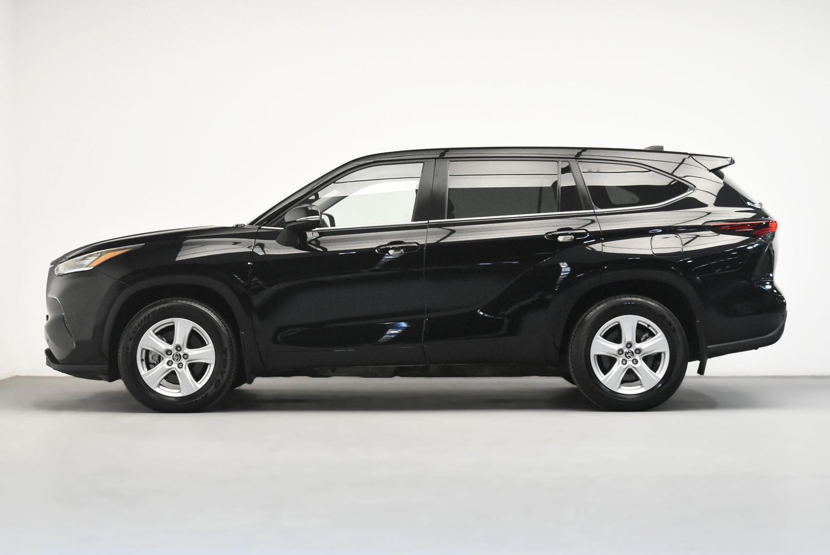 2024 Toyota Kluger GX-2WD in Black