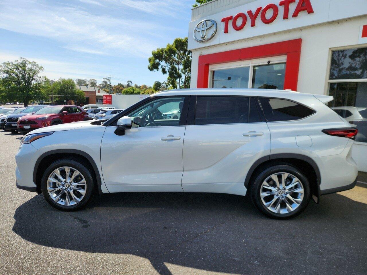 2024 Toyota Kluger 4x2 GRANDE in White