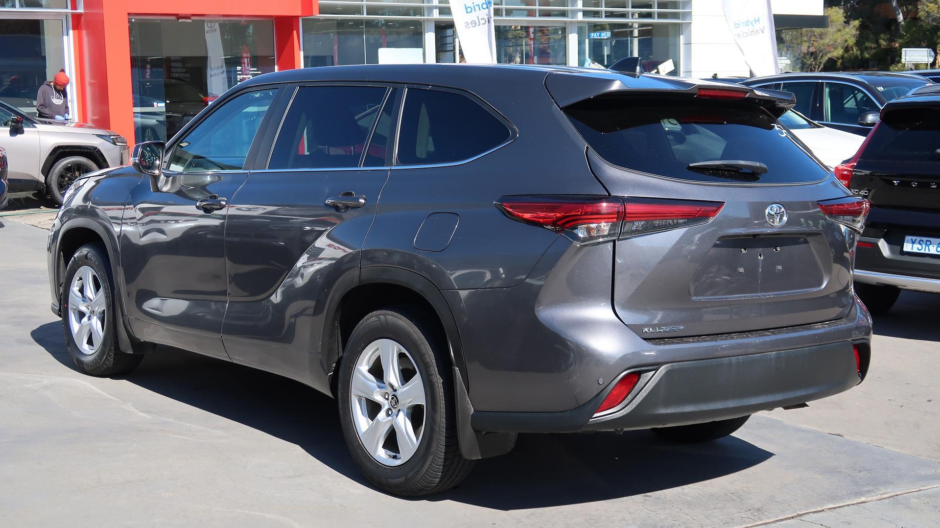 2023 Toyota Kluger GX-2WD in Silver