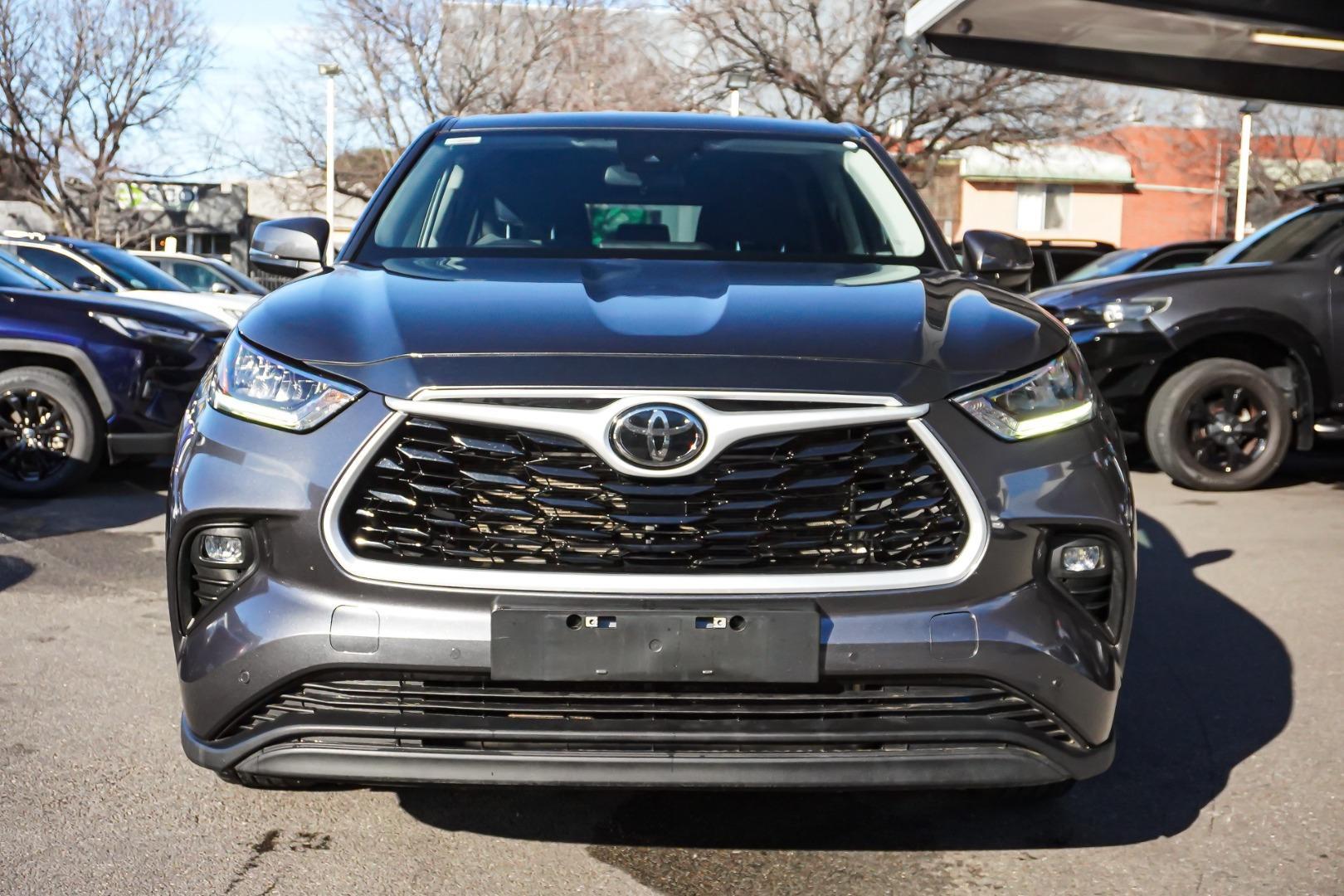 2024 Toyota Kluger GX AWD in Silver