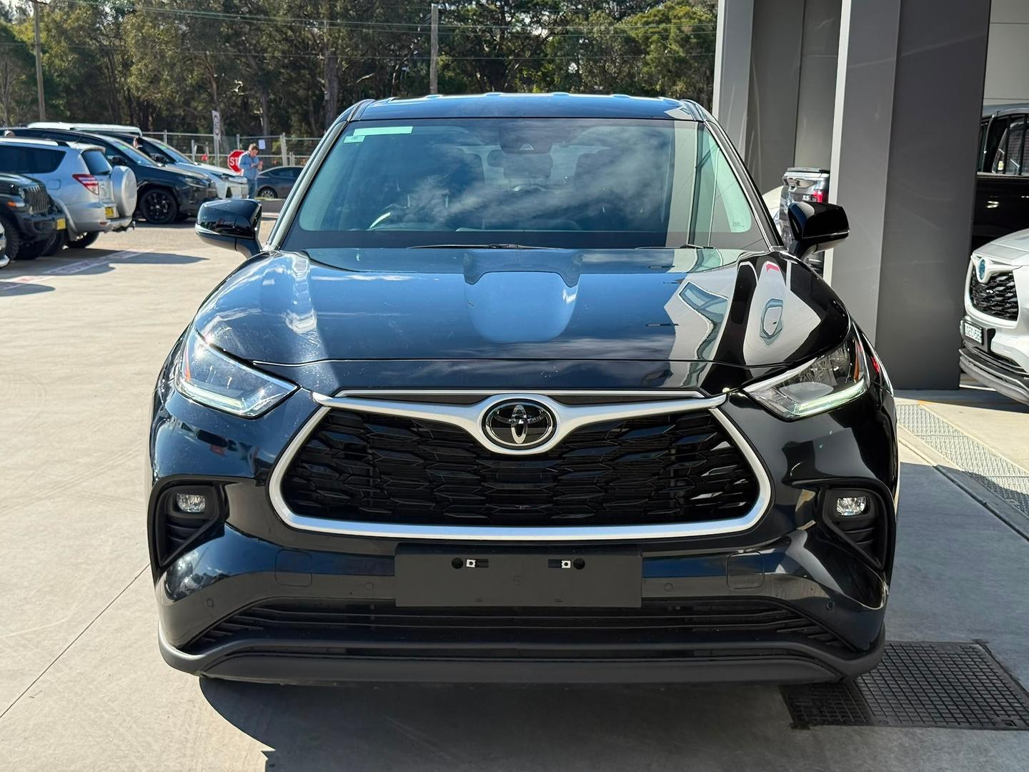 2024 Toyota Kluger GX AWD in Black