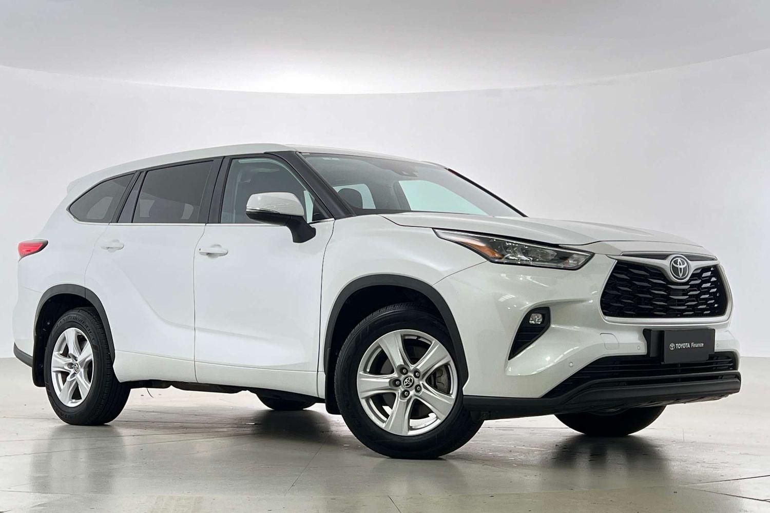 2023 Toyota Kluger GX AWD in White